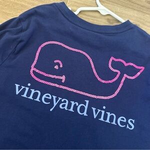 Vineyard Vines girls’ sequin logo t-shirt - Small (8/10)